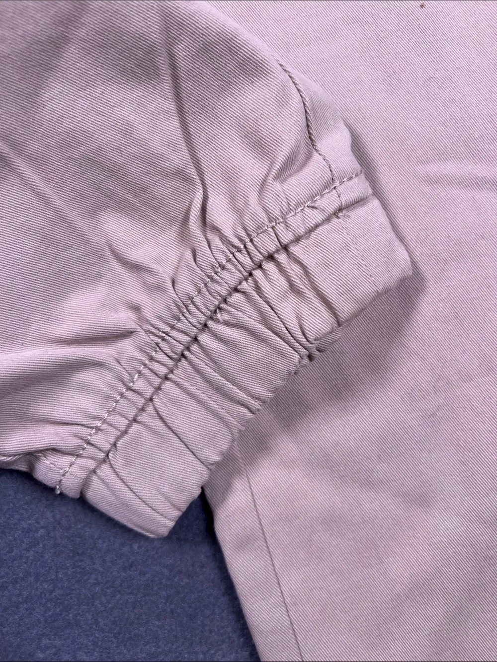 GAP Men’s Light Tan Drawstring Chino Joggers